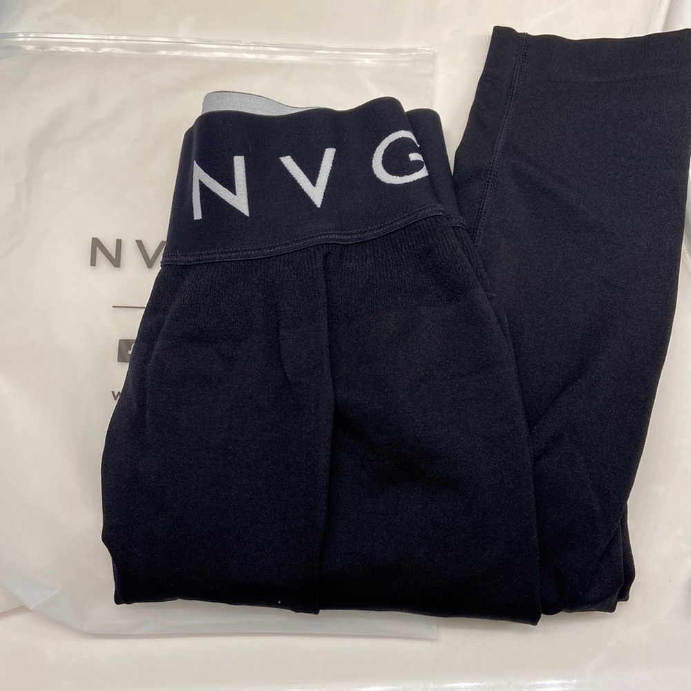 NVGTN Black Sport Seamless Leggings size M
